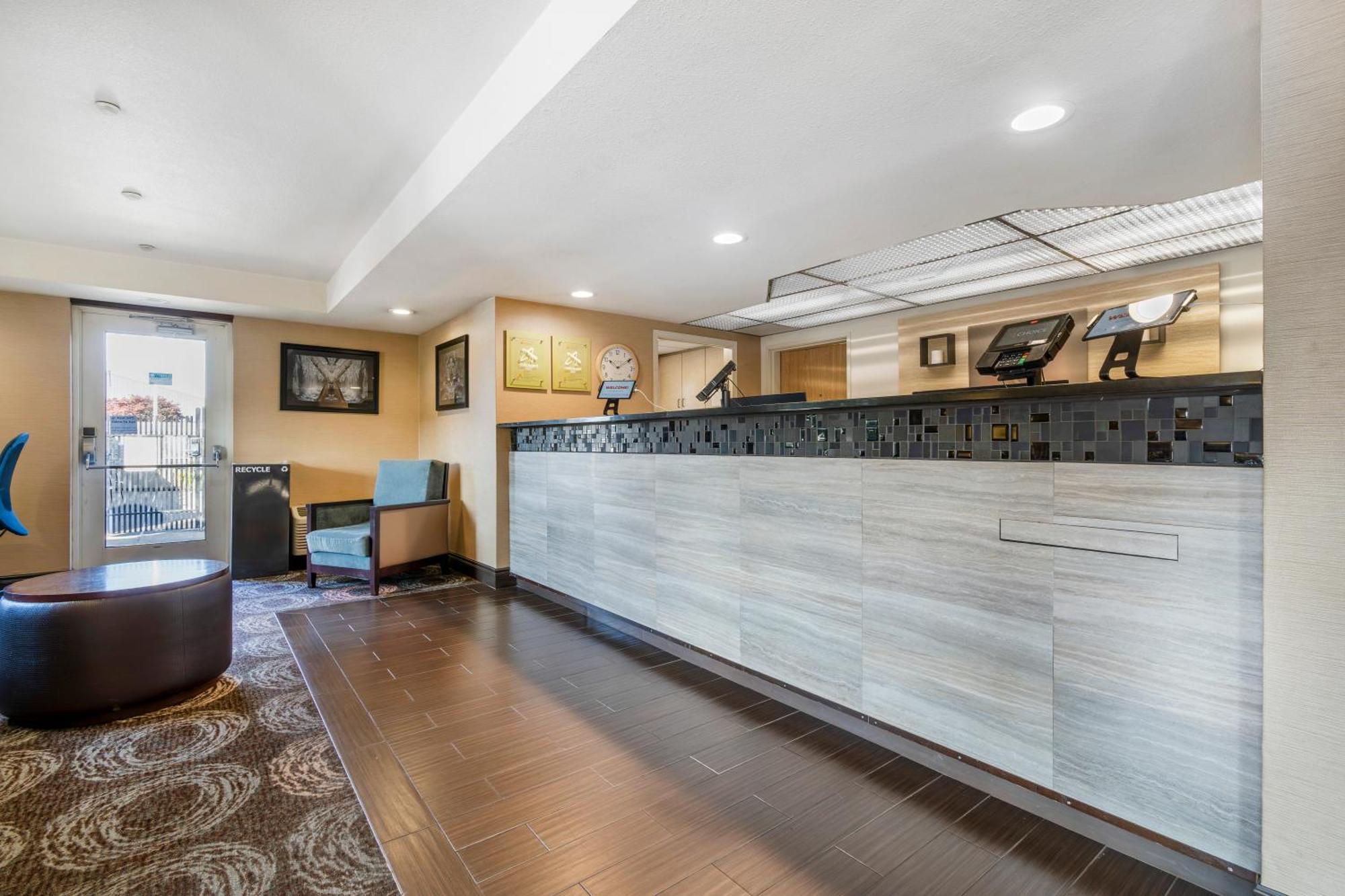 Comfort Inn Troutdale-Portland East Экстерьер фото